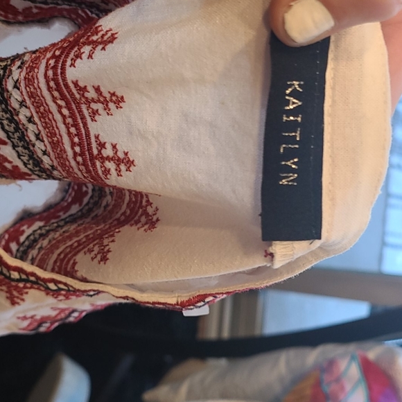 Gorgeous hand embroidered cotton sundress - Picture 6 of 8